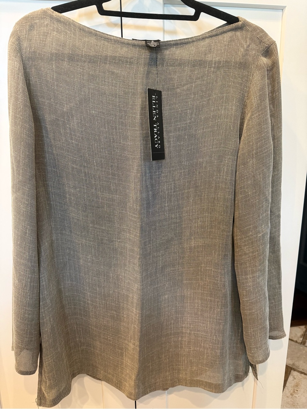 Ellen Tracy Taupe Woven Crewneck Top